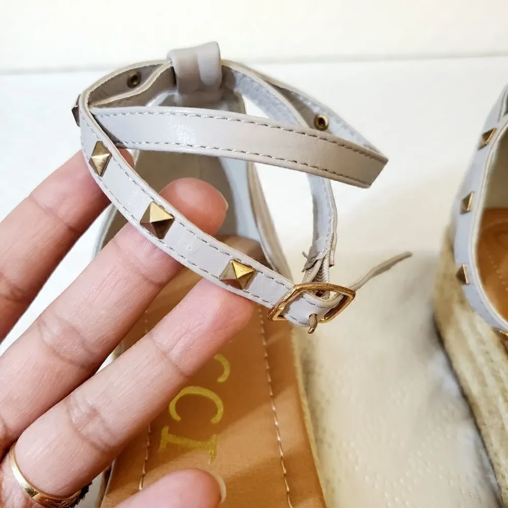 CCOCCI The Emily Espedrilles Size 8.5